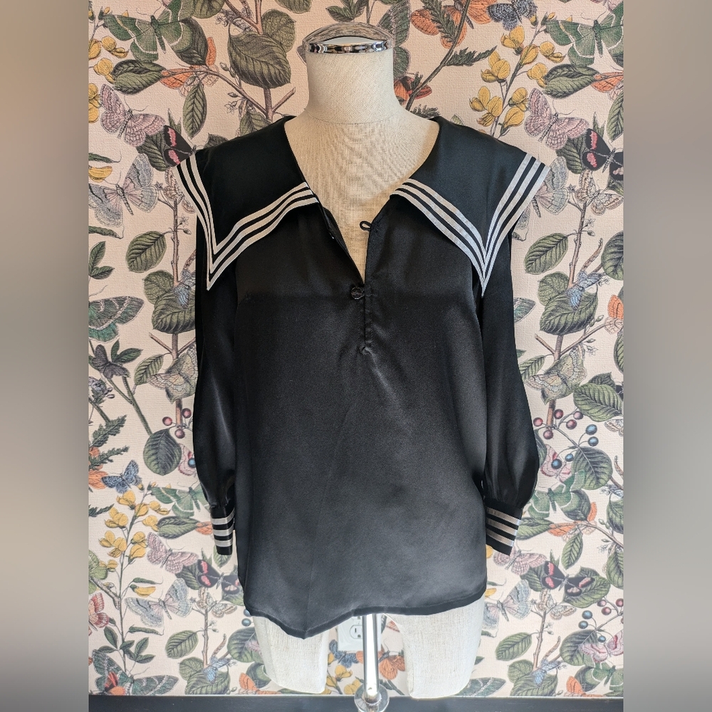 L'ecole desFemmes- Silk Sailor Top- Black- Size S- NWOT